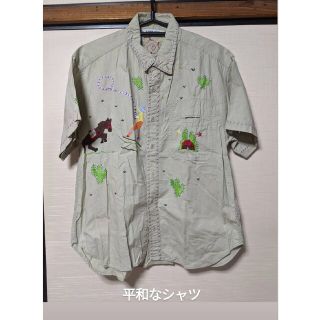 半袖シャツ　柄シャツ　ベージュ(シャツ)