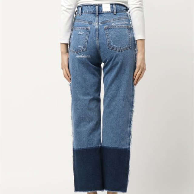 moussy(マウジー)のMOUSSY TWO TONE FRINGE DENIM レディースのパンツ(デニム/ジーンズ)の商品写真