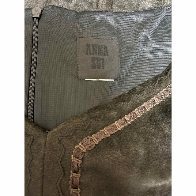 ANNA SUI(アナスイ)の＃新品、未使用 ANNA SUI スウェードワンピース レディースのワンピース(ひざ丈ワンピース)の商品写真