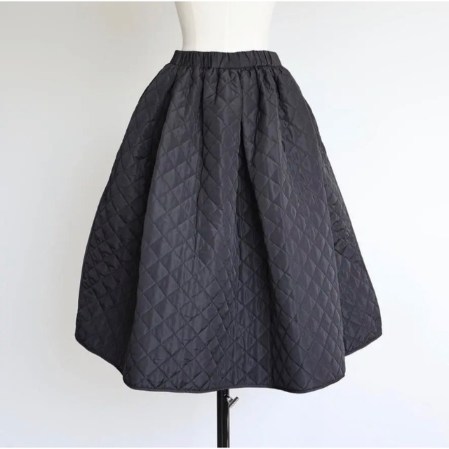 新品 gypsohila Quilt Skirt ブラック ジプソフィア レディースのスカート(ひざ丈スカート)の商品写真