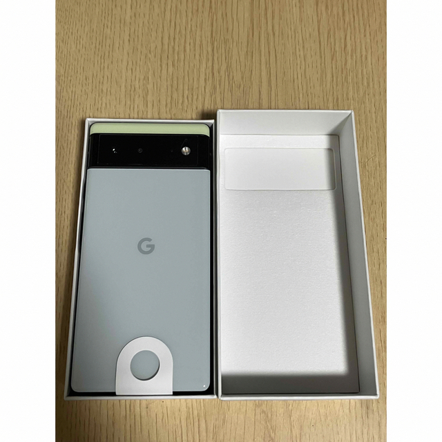 Google Pixel(グーグルピクセル)のGoogle Pixel6 Sorta Seafoam128GB au スマホ/家電/カメラのスマートフォン/携帯電話(スマートフォン本体)の商品写真