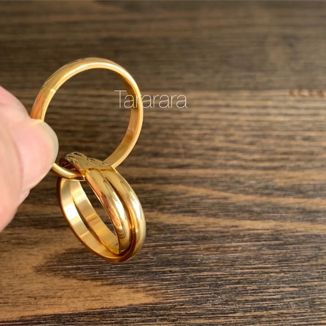 ●stainless トリプルring G●金属アレルギー対応 レディースのアクセサリー(リング(指輪))の商品写真