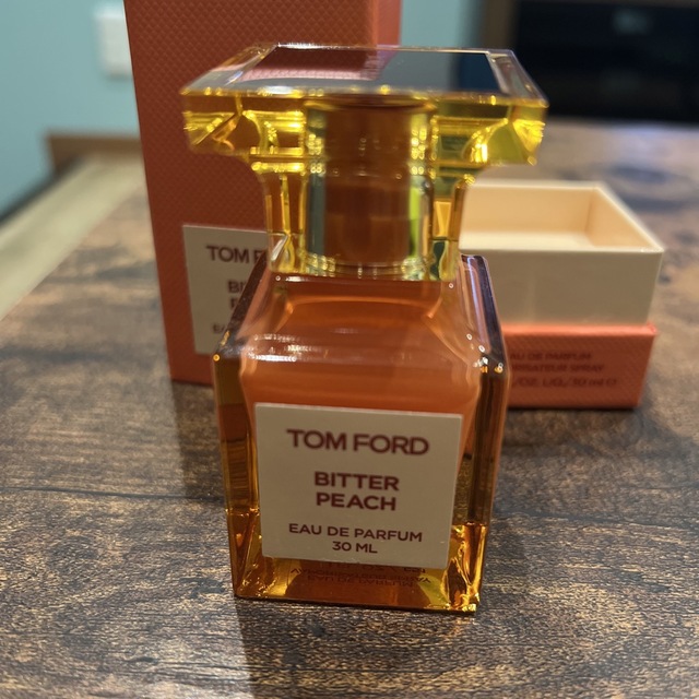 最終値下げ！TOM FORD BITTER PEACH 30ml ビターピーチ+apple-en.jp