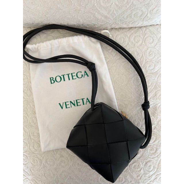 激安セール】 - Veneta Bottega 新品未使用・未開封 BOTTEGA 黒 カメラ