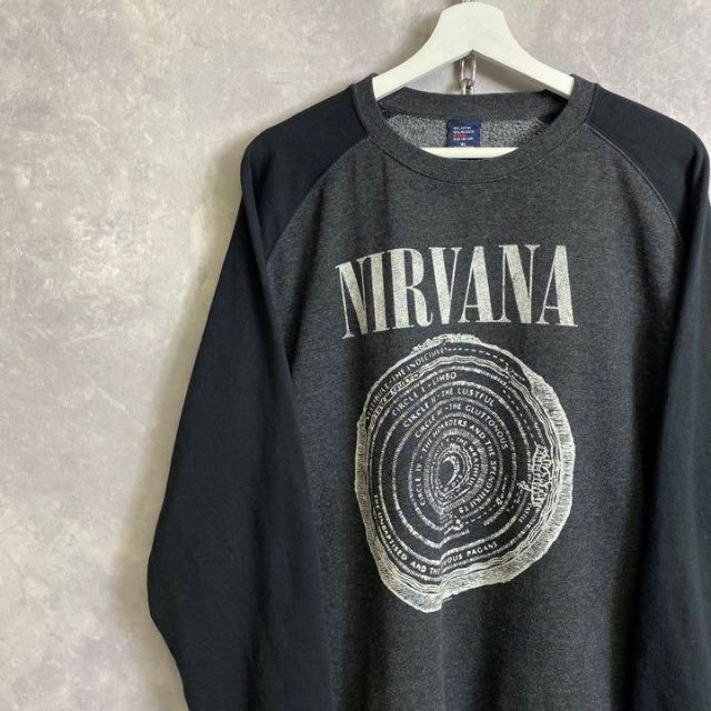 トップスニルヴァーナ Nirvana 90s ロゴスウェット 黒 年輪 バンT