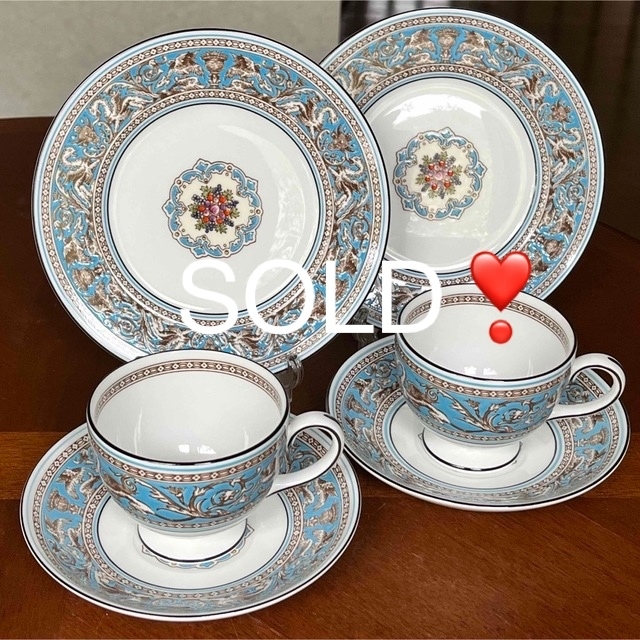 ベストセラー WEDGWOOD - 【黒壺美品】ウェッジウッド☆フロレン