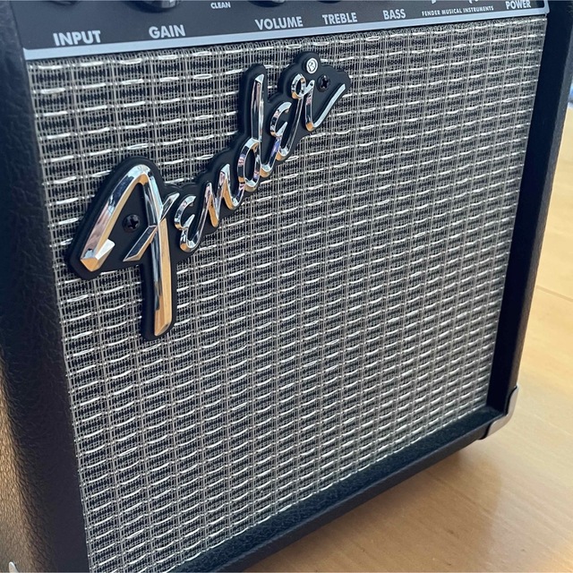 Fender(フェンダー)のFender ギターアンプ Frontman 10G 楽器のギター(ギターアンプ)の商品写真