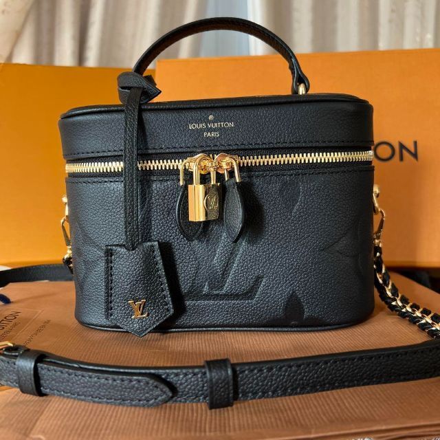 新品本物 LOUIS VUITTON バッグ 黒 ヴァニティ VUITTON LOUIS - ショルダーバッグ 新品本物 LOUIS VUITTON バッグ 黒 ヴァニティ VUITTON LOUIS - ショルダーバッグ