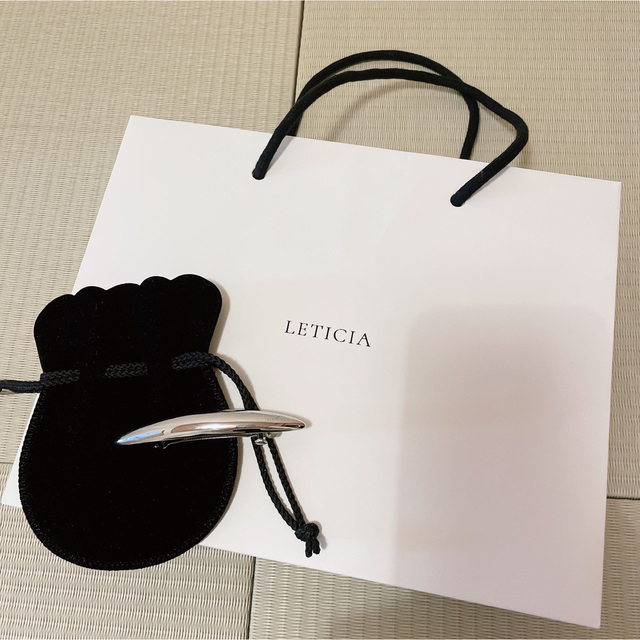 leticia VALLETTA シルバー01 巾着　ショッパー付き 1