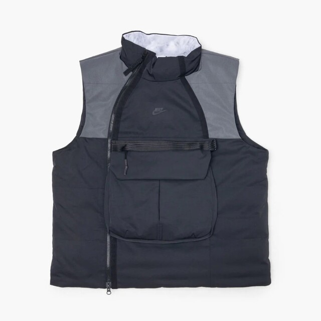 NIKE TECH PCK DOWN VEST ナイキ　テックパック　ベスト