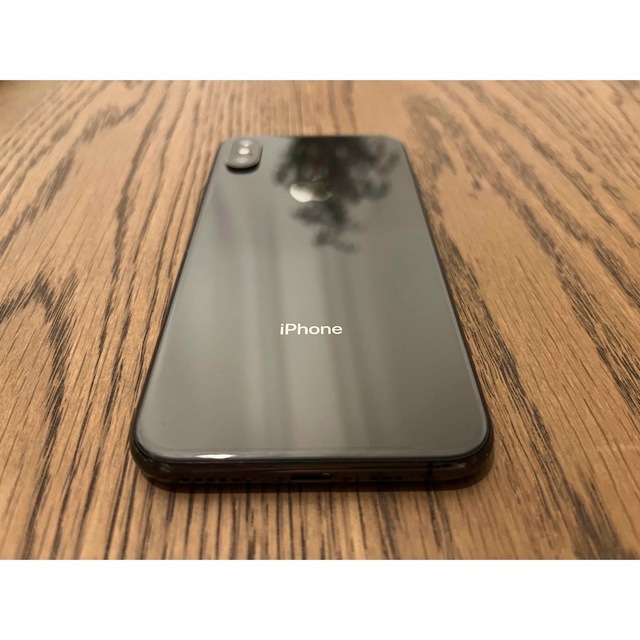 iPhone(アイフォーン)のiPhoneXs スペースグレー 64GB スマホ/家電/カメラのスマートフォン/携帯電話(スマートフォン本体)の商品写真