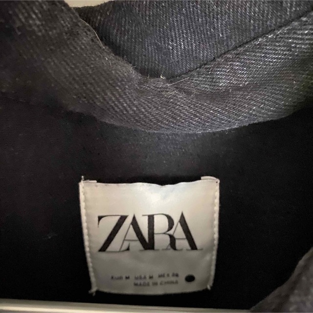 ZARA(ザラ)の❗️値下げ交渉可❗️ ZARA フリンジ　デニムジャケット　Gジャン　新品 レディースのジャケット/アウター(Gジャン/デニムジャケット)の商品写真