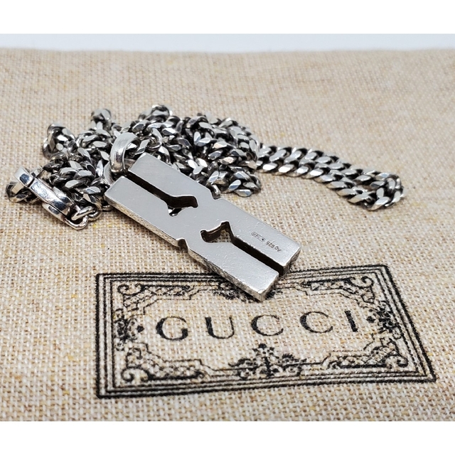 Gucci - 【現行美品】GUCCI ノットインフィニティ インターロッキング