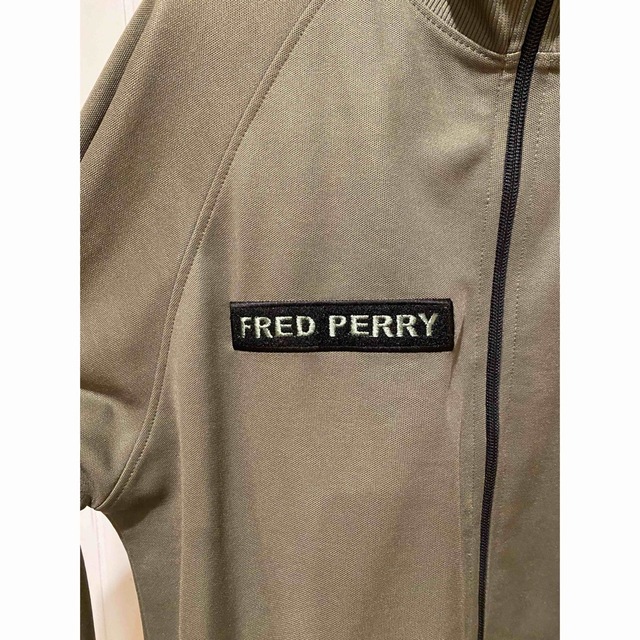 FRED PERRY(フレッドペリー)のFRED PERRY トラックジャケット ジャージ メンズのトップス(ジャージ)の商品写真