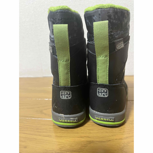 MERRELL(メレル)の中古 MERRELLウィンター スノー ブーツ キッズ/ベビー/マタニティのキッズ靴/シューズ(15cm~)(ブーツ)の商品写真