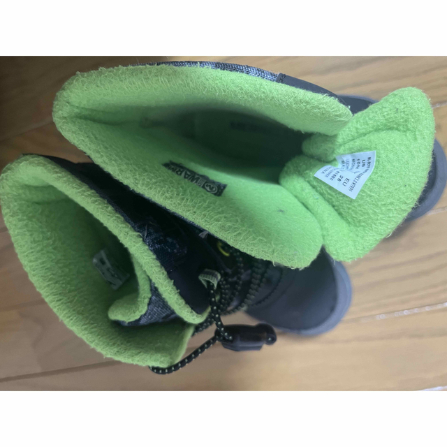 MERRELL(メレル)の中古 MERRELLウィンター スノー ブーツ キッズ/ベビー/マタニティのキッズ靴/シューズ(15cm~)(ブーツ)の商品写真