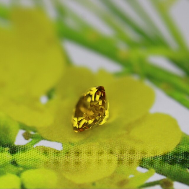 Yellow Sapphire(ZBカット)  0.352ct. レディースのアクセサリー(その他)の商品写真