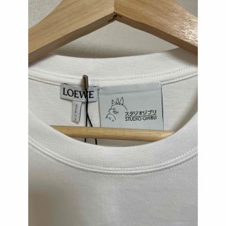 LOEWE - LOEWE×ハウルの動く城 カルシファー刺繍Tシャツの通販 by