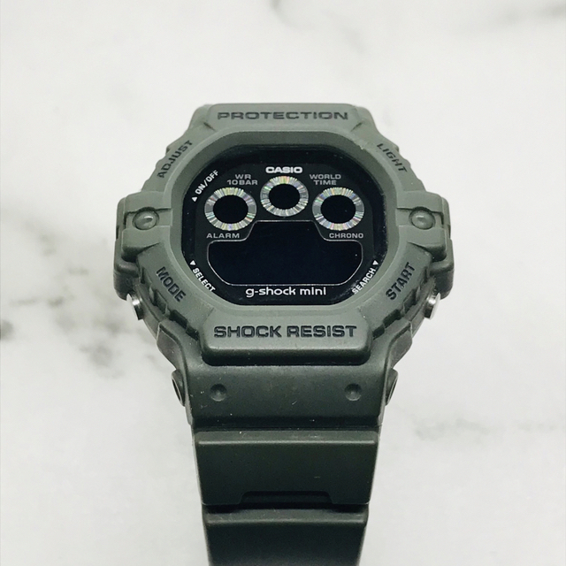 G-SHOCK(ジーショック)の電池切れ g-shock mini GMN-590 アーミーグリーン 美品 メンズの時計(腕時計(デジタル))の商品写真