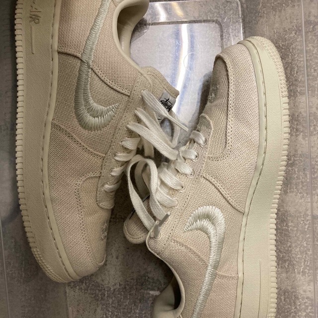 STUSSY(ステューシー)のSTUSSY × NIKE AIR FORCE 1 LOW フォッシル　26.0 メンズの靴/シューズ(スニーカー)の商品写真