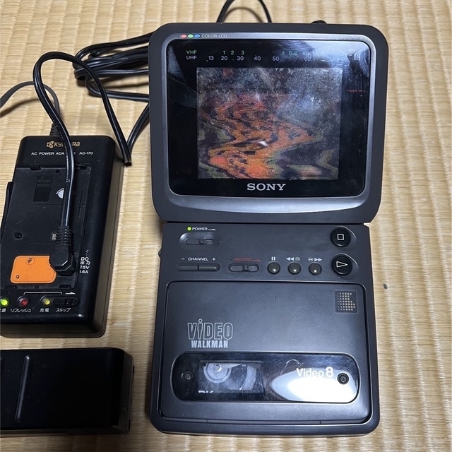 SONY - SONY ビデオウォークマン GV-9 Hi8 ジャンクの通販 by SONY - SONY ビデオウォークマン GV-9 Hi8 ジャンクの通販 by