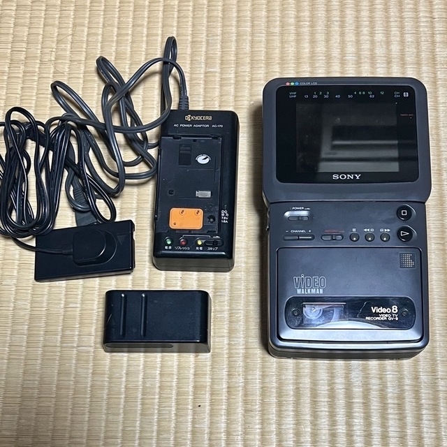 SONY - SONY ビデオウォークマン GV-9 Hi8 ジャンクの通販 by SONY - SONY ビデオウォークマン GV-9 Hi8 ジャンクの通販 by