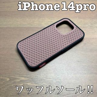 アイフォーン(iPhone)の【新入荷】iPhone 14proケース vans バンズ(iPhoneケース)