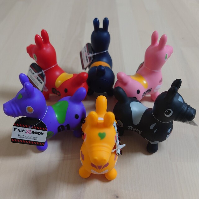 Rody(ロディ)のEVA×RODY コラボ ソフビ マスコット エンタメ/ホビーのおもちゃ/ぬいぐるみ(キャラクターグッズ)の商品写真