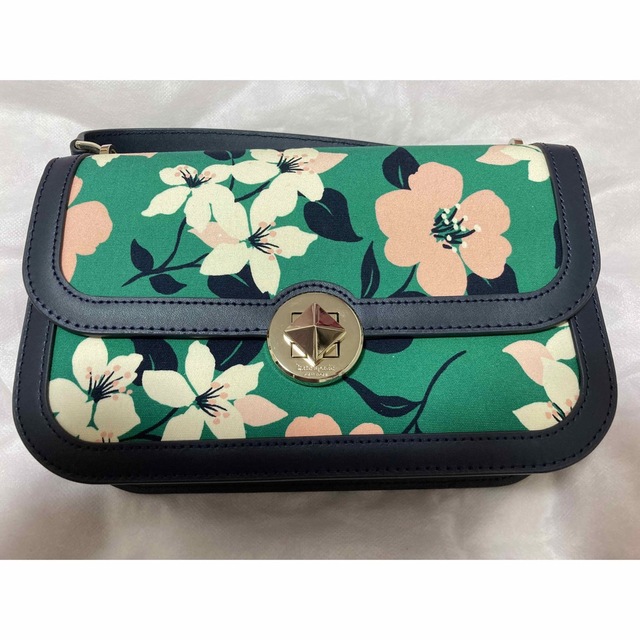希少 ケイトスペード ショルダーバッグ KATE SPADE k8168 花柄-