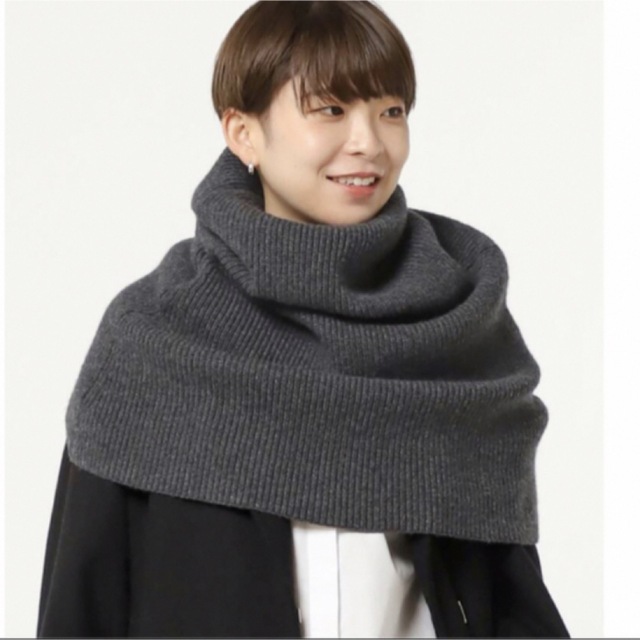 AP STUDIO リブニットケープ グレー 美品 AP STUDIO リブニットケープ グレー 美品