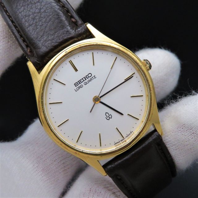 SEIKO いつい LORD QUARTZ 8241 稼働中 SEIKO いつい LORD QUARTZ 8241 稼働中