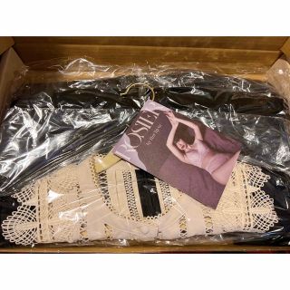 Her lip to - Herlipto【新品】Le Grand Midi Dressの通販 by