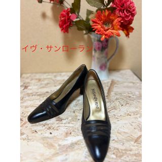 イヴサンローラン(Yves Saint Laurent)の♡イヴ・サンローラン　パンプス　黒　美品！♡(ハイヒール/パンプス)