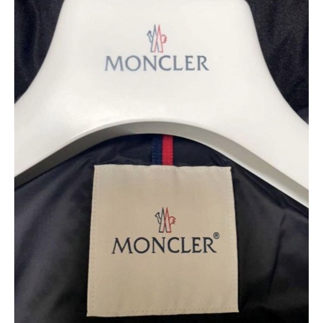 MONCLER モンジュネーブル 3