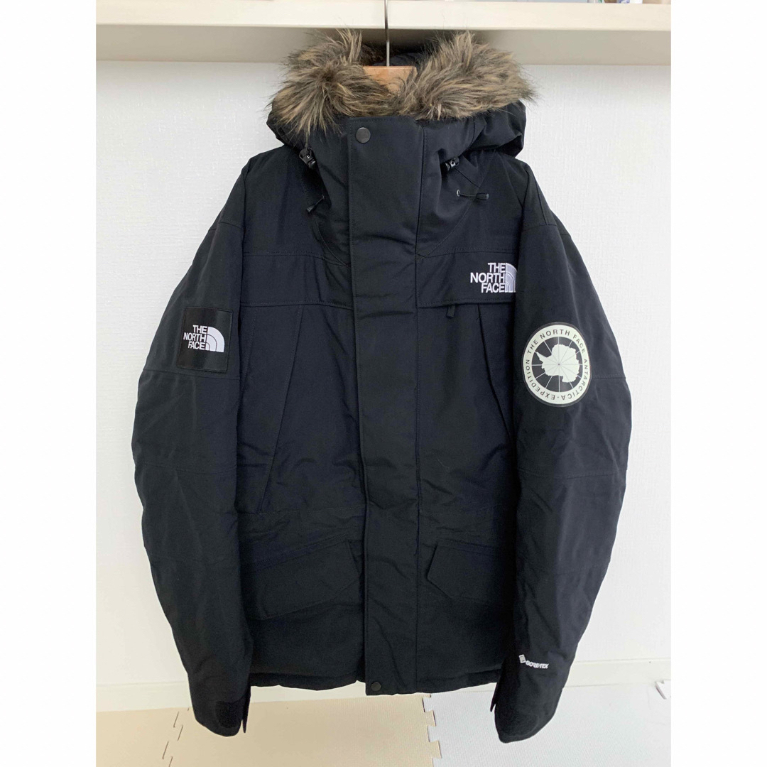 2022年のクリスマスの特別な衣装 NORTH THE FACE アンタークティカ