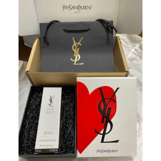 イヴサンローランボーテ(Yves Saint Laurent Beaute)のギフトBOXショッパー付き♡イヴサンローラン ピュアショットエッセンスローション(化粧水/ローション)