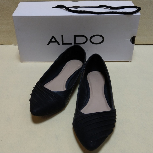 ALDO(アルド)の【値下げ！】ALDO ブラック フラットパンプス レディースの靴/シューズ(ハイヒール/パンプス)の商品写真