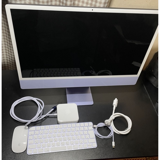 Mac (Apple)(マック)のひー様専用iMac 24インチ M1 パープル  スマホ/家電/カメラのPC/タブレット(デスクトップ型PC)の商品写真