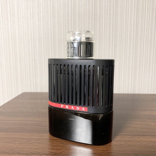 PRADA(プラダ)のPRADA プラダ ルナロッサ エクストリーム オーデパルファム 100ml  コスメ/美容の香水(香水(男性用))の商品写真