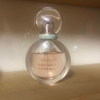 ブルガリ(BVLGARI)のBVLGARI ブルガリ ローズ ゴルデア ブロッサム ディライト 50ml(香水(女性用))