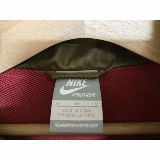 NIKE(ナイキ)のNIKE SPORTSWEAR 裏メッシュ ウインドブレーカー メンズのジャケット/アウター(ナイロンジャケット)の商品写真