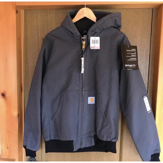 新品‼️Carhartt アクティブジャケット