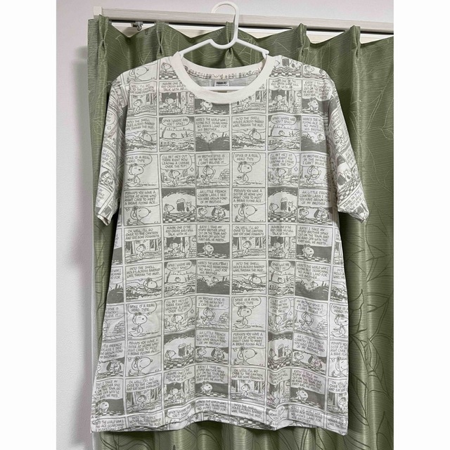 SNOOPY(スヌーピー)のスヌーピー　ピーナッツ　Tシャツ レディースのトップス(Tシャツ(半袖/袖なし))の商品写真