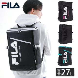 ☆新品☆ FILA フラッシュロゴ スクエアーリュック ホワイト