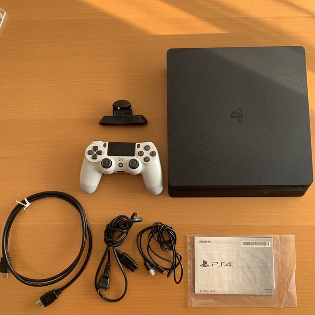 PlayStation4 CHU-2100A B02 グレイシャーホワイト