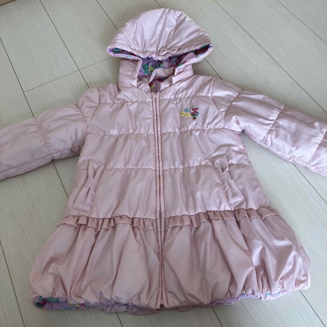 KP(ニットプランナー)の2022AW リバーシブルコート キッズ/ベビー/マタニティのキッズ服女の子用(90cm~)(コート)の商品写真