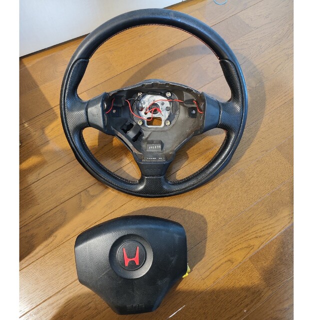 DC2 インテグラ タイプR ステアリング 98スペック DC2 インテグラ タイプR ステアリング 98スペック
