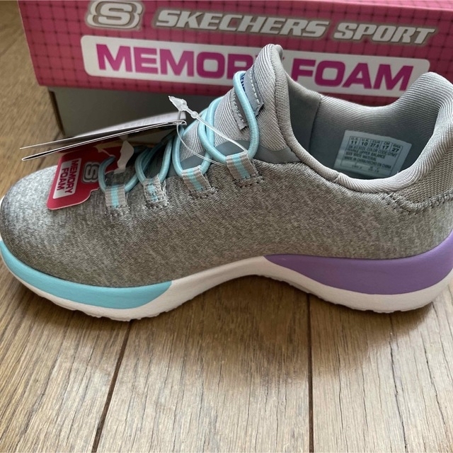 SKECHERS(スケッチャーズ)の【7/20迄4,070円】スケッチャーズ　シューズ　スニーカー　スリッポン　17 キッズ/ベビー/マタニティのキッズ靴/シューズ(15cm~)(スリッポン)の商品写真