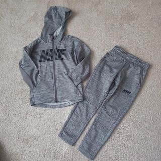 ナイキ(NIKE)のNIKE ｾｯﾄｱｯﾌﾟ XS  130㎝ 裏起毛(その他)