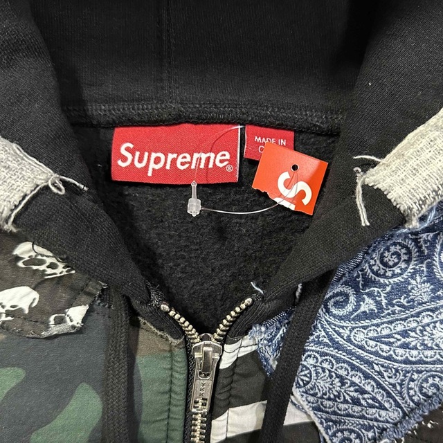 Supreme(シュプリーム)のSupreme PatchworkZipUp Hooded Sweatshirt メンズのトップス(パーカー)の商品写真